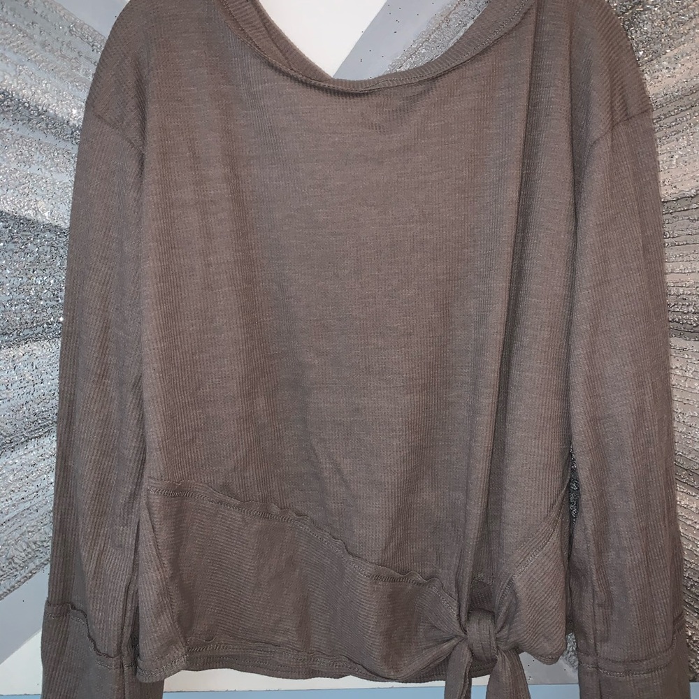 Lizards thicket long sleeve blouse